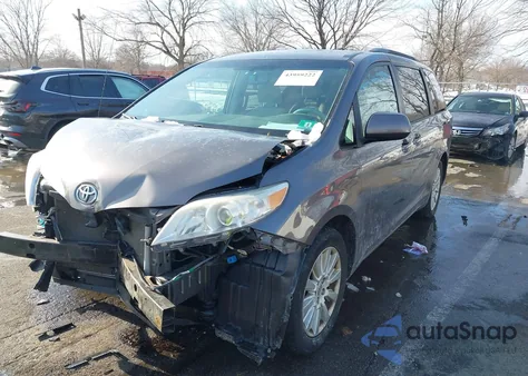 2014 Toyota Sienna Le 7 Passenger из США, поврежденный, VIN 5TDJK3DC9ES077541